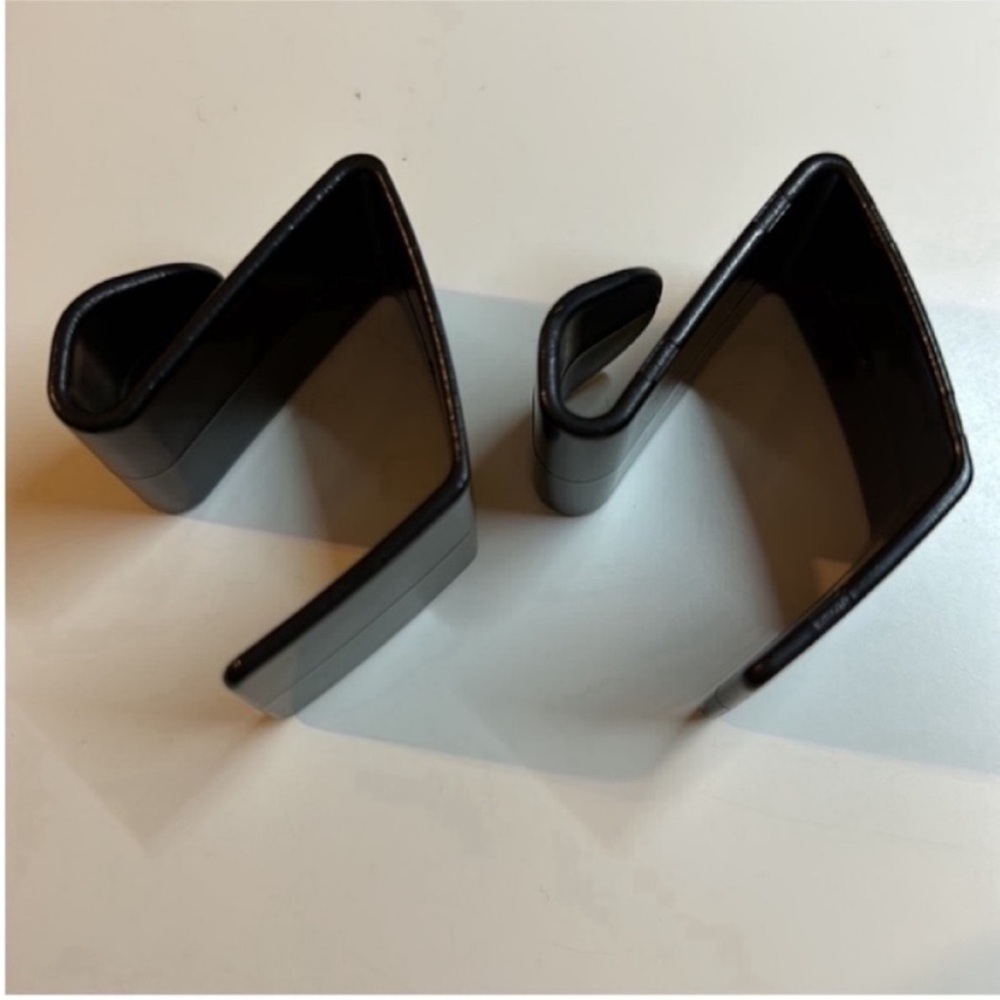🌓Firm Price🌗TESLA car Glove Box Hanger Hooks for Model 3/Y …
